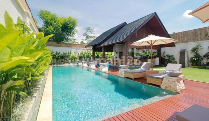 Vila Tropical Modern Mewah SHM Dekat Sunday Beach Club Jimbaran
