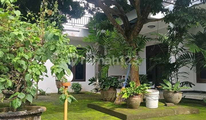 Rumah Clasic SHM 4 Bedroom Bebas Banjir View Gunung di Jimbaran