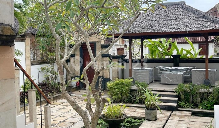 Sell Villa Near Melasti Beach Area, Ready to Move In