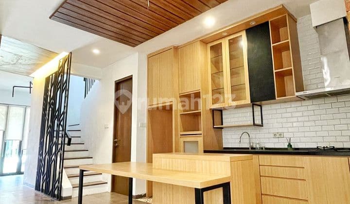 Di Jual Segera, Rumah Cantik di Discovery Sektor 9 Bintaro Jaya, design scandinavian industrial