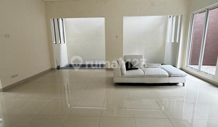 Turun.harga Dijual Cepat Rumah Siap Huni di Kebayoran Height Bintaro Jaya