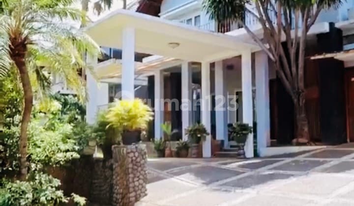 Rumah Mewah Lebak Bulus Harga Njop Ada Kolam Renang