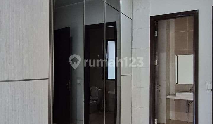 Rumah Nyaman Siap Huni Lokasi Strategis di Pusat Kota Bsd City