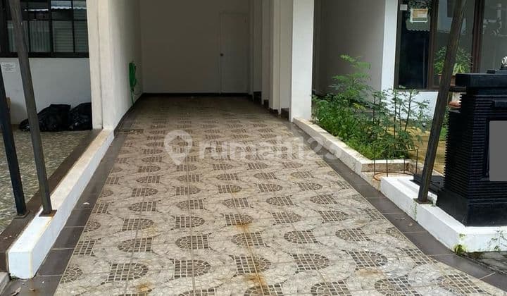 Dijual Rumah Di Cluster Serenade Lake Gading Serpong Bagus Shm