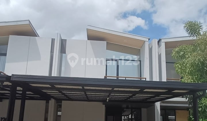 Semi Furnished Rumah Cluster Cendana Lippo Karawaci Tangerang