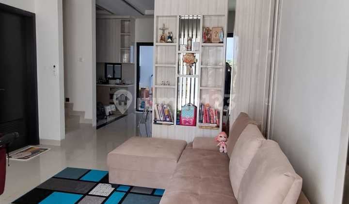 Dijual Rumah Mewah Wisteria Cakung Jakarta Timur