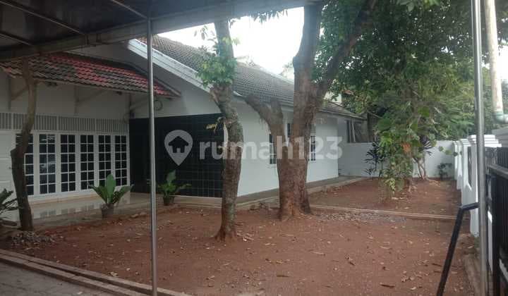 Dijual Rumah Konsep Villa Lama Rempoa SHM