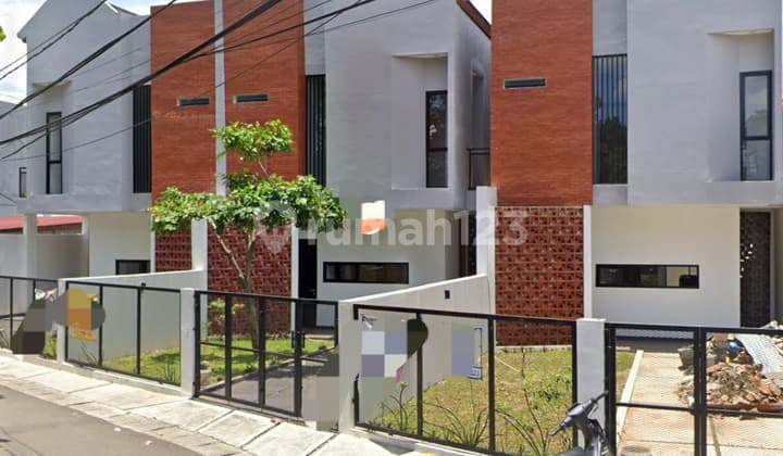 Dijual Rumah Baru Mewah Termurah di Dekat Pondok Indah