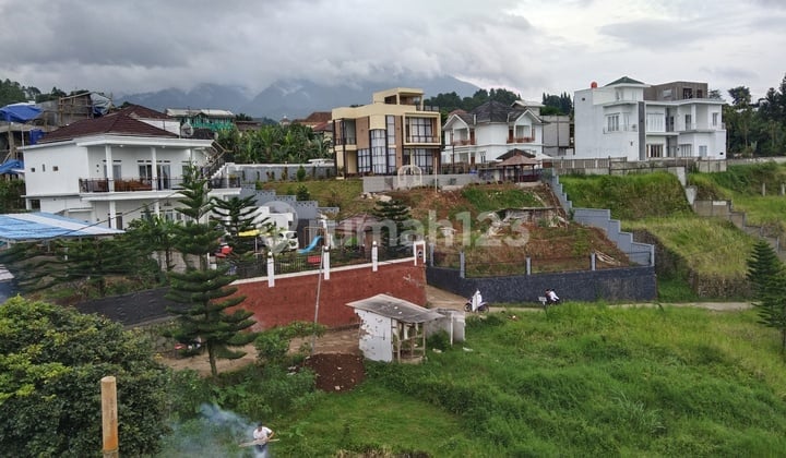 Jual Tanah lembah view mewah di Megamendung puncak