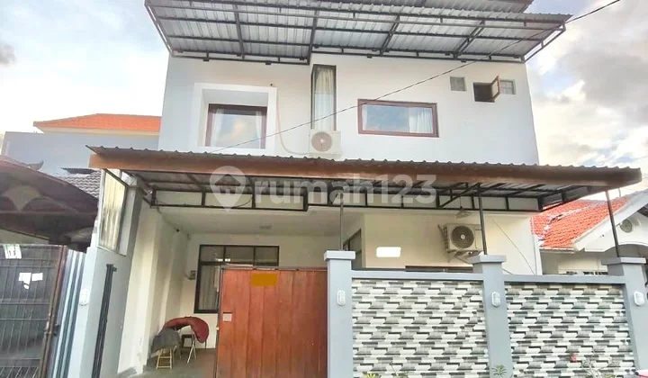 Disewakan Rumah Strategis Perum Puri Gading Jimbaran