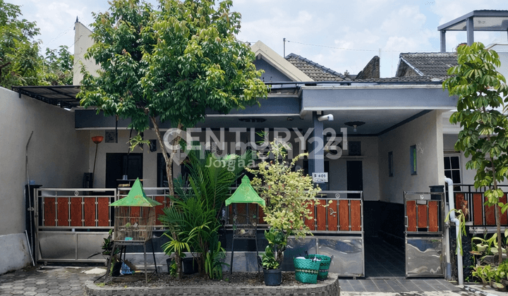 Rumah 4 Kamar Tidur di Purwomartani, Kalasan, Sleman Daerah Istimewa Yogyakarta, Lokasi Strategis di Dekat Stadion Maguwoharjo