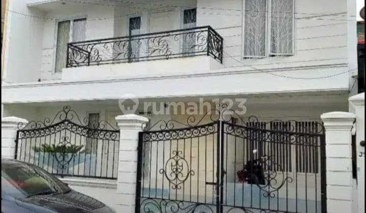 Luxury House 10 Meters Wide Already Renovated Citra Garden 2