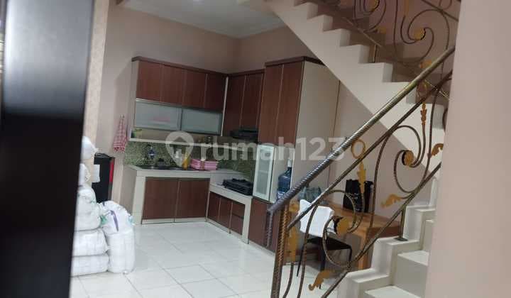 2.5-Story Move-In Ready House in Cengkareng Cendrawasih