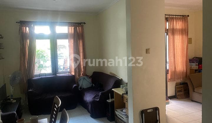 Rumah Furnished Siap Huni Hadap Utara Daan Mogot Baru