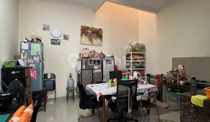 Rumah 3 Lantai Bagus dan Rapi Sumur Bor Cengkareng Jakarta Barat