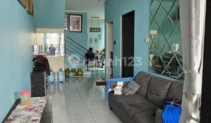 Rumah Nyaman Siap Huni 2 1/2 Lantai Palmasera Residence