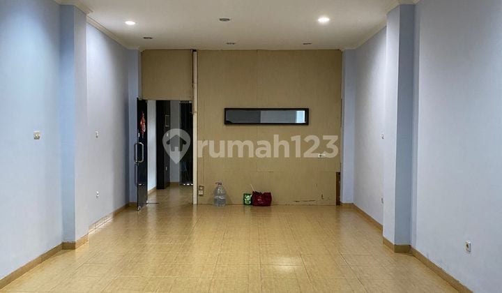 Ruko 3 Lantai 4.5X15 Siap Pakai Mutiara Taman Palem