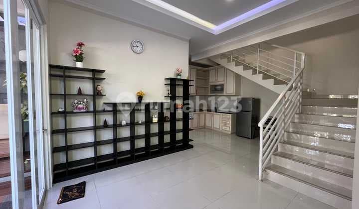 Disewakan Rumah Bagus Furnish Siap Huni di Sentul City