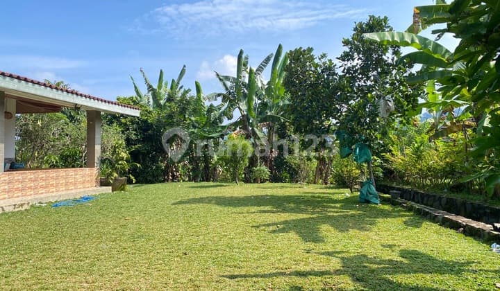 Tanah dan Villa Luas di Gunung Geulis Sukaraja , Bogor 2.400 M²