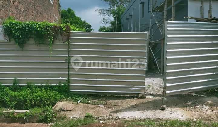 Land Parcel. Quick Sale. Suitable for Boarding House. Located at Undip Campus.