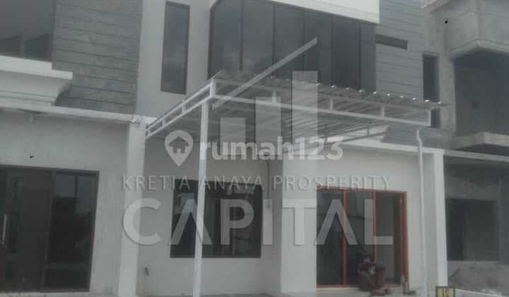 Rumah Gress 2 Lantai di Komplek Astana Buwana III Cluster Fresia Valley Telukan Sukoharjo Solo
