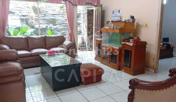 Rumah Nyaman Terawat Semi Furnished di Arcamanik