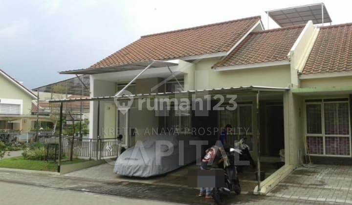 Rumah dengan Kondisi Siap Huni di Naganingrum Kota Baru Parahyangan