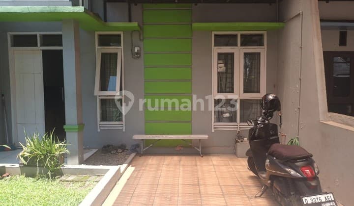 Rumah Asri Arcamanik Cisaranten Bandung Jual Cepat
