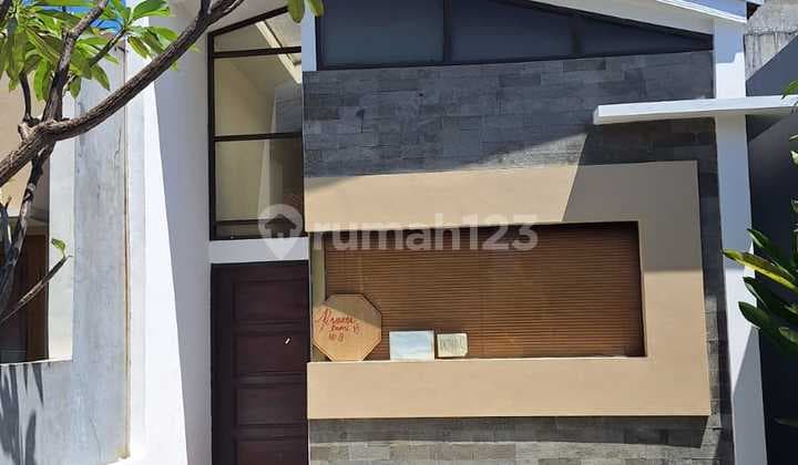 Rumah baru siap huni Arcamanik nyaman jarang ada
