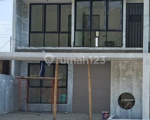 Rumah baru 2 lantai pondok hijau nyaman bandung utara asri