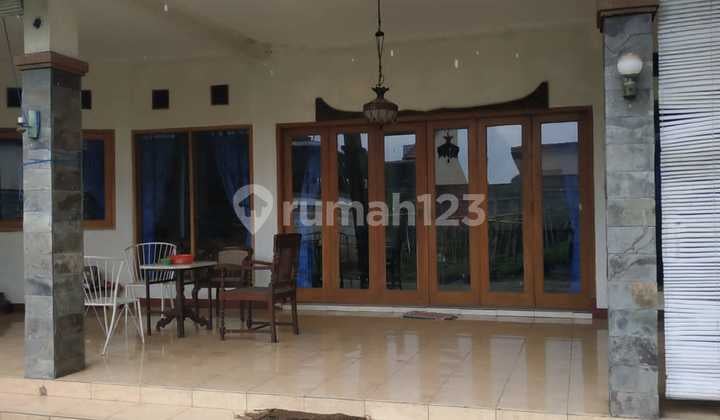 Rumah Vintage Sariwangi Bandung Utara Nyaman dan Asri