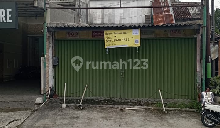Ruko 3 Lantai Di Jalan Wates Ngestiharjo Kasihan Bantul Yogyakarta