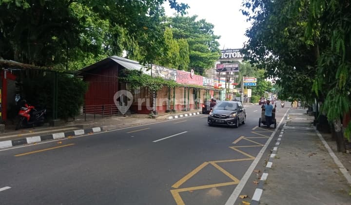 TANAH DAN BANGUNAN RUANG USAHA, LOKASI STRATEGIS DI JL VETERAN, YOGYAKARTA