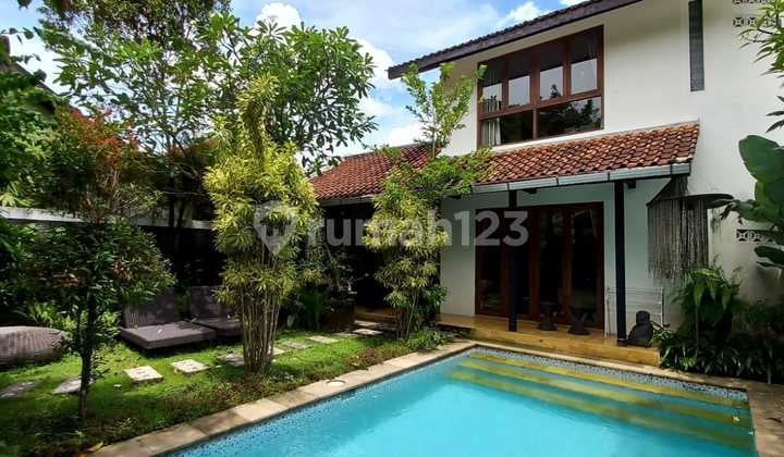 Villa Eksotis di Tengah Kota Dekat Prawirotaman, Malioboro