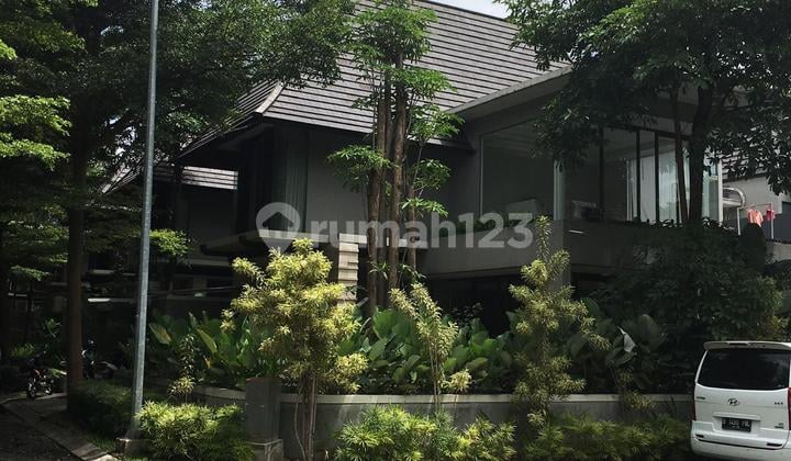 Rumah Mewah Siap Huni di Hyarta Residence Jl. Palagan Dekat Ugm