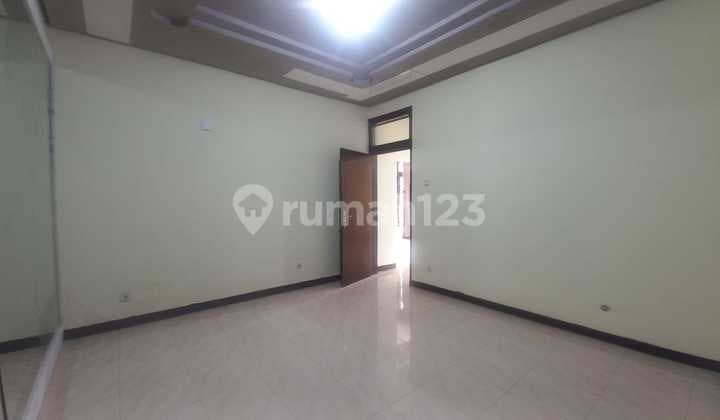 rumah minimalis nyaman di sayap leuwi panjang