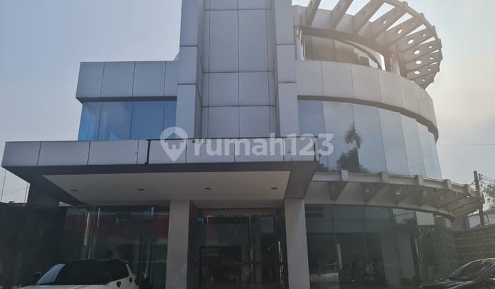Dijual Cepat Gedung di Jl. Bangka Jakarta Selatan