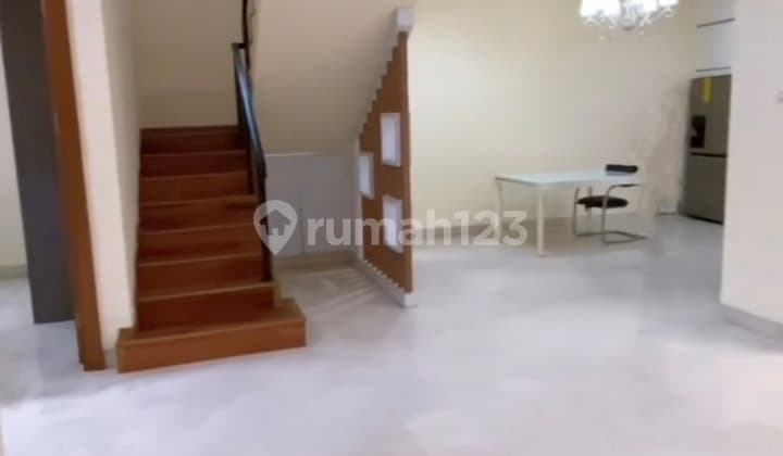 Dijual Rumah Layar Permai Pantai Indah Kapuk
