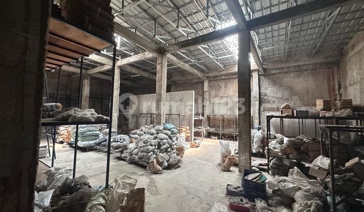 Dijual di bawah NJOP Gudang Jembatan Dua Raya Jakarta Barat