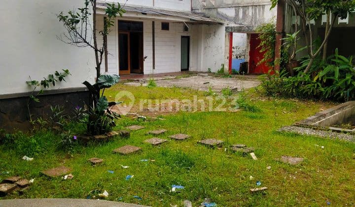 Rumah Klasik Cocok Buat Usaha Dekat Gedung Sate
