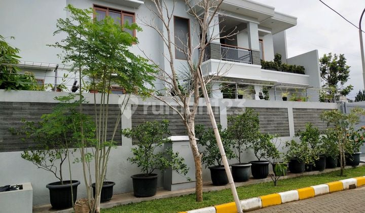 Rumah Cantik Kawasan Sejuk Bandung Utara Setiabudi