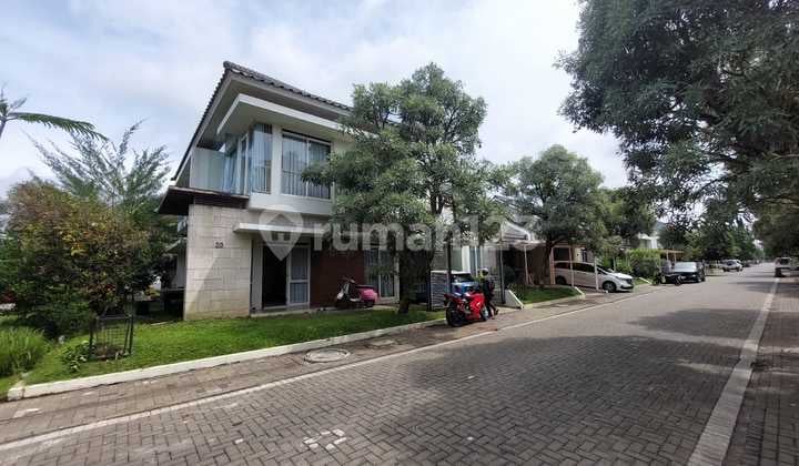 Rumah Cantik Kotabaru Parahyangan Dijual Lelang