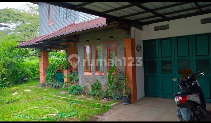 Rumah Bandung Utara Setiabudi Regency Asri dan Nyaman