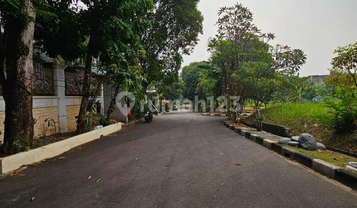 Cheap sale of ready-to-build lots in an elite complex at Veteran Bintaro.