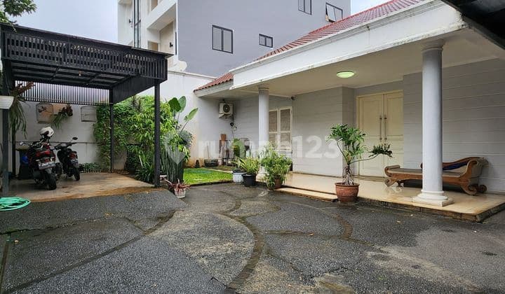 Dijual rumah minimalis harga ekonomis at Cipete Kebayoran baru Jaksel