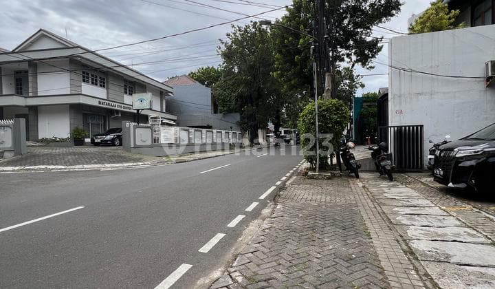 Dijual Murah Ruang Usaha Siap Pakai At Kebayoran Baru Jakarta Selatan