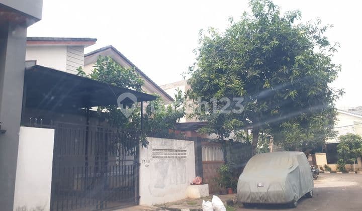 Di jual rumah 2lqntai di Melati mas MELALUI LELANG AS IS di Villa Melati Mas Cluster Vista blok V.9 no.18 kel.Jelupang kec. SERPONG UTARA