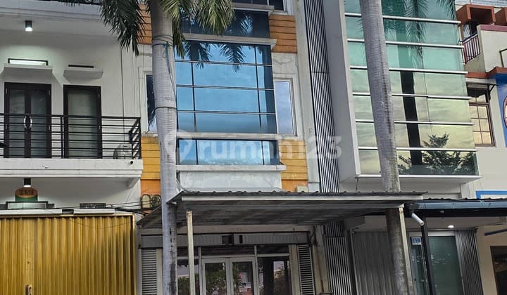 Di Jual Ruko 3 Lantai Dengan Cara Mekanisme Lelang Negara As Is/apa Adanya