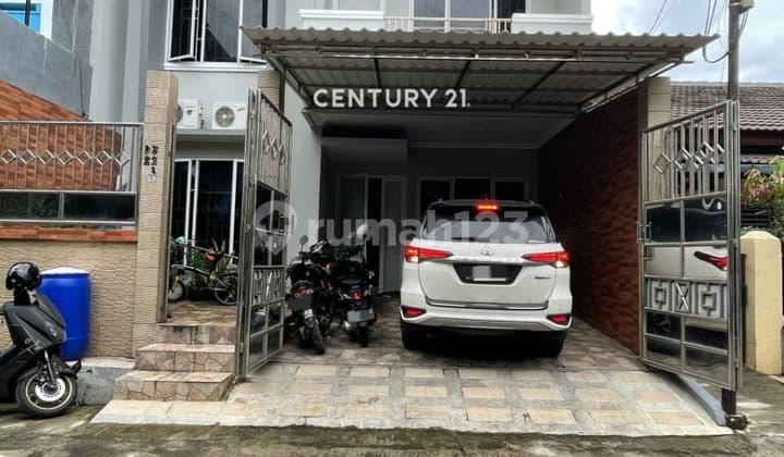 Rumah 3 Lantai Bagus Strategis Dekat Fasilitas Umum di Sunter