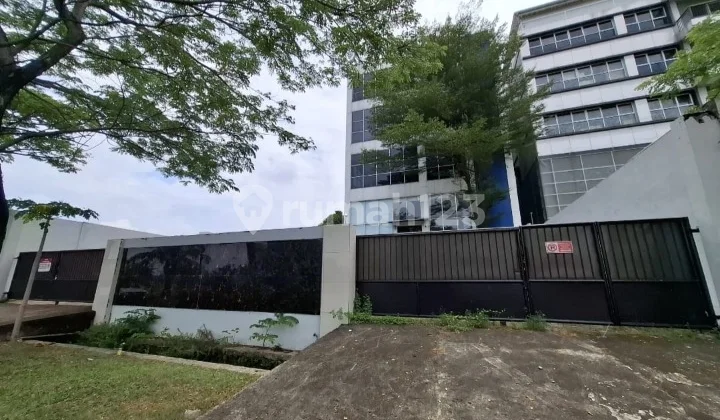 Disewakan Gedung di Jalan Boulevard Utama Harapan Indah Bekasi Disewakan Gedung di Jalan Boulevard Utama Harapan Indah Bekasi